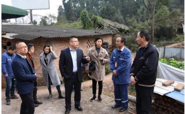 省經(jīng)信廳調(diào)研員方沛一行到川能屏山電力開(kāi)展漠視...